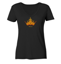 Lade das Bild in den Galerie-Viewer, Hier kommt die Königin - Ladies Organic V-Neck Shirt